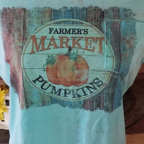 Upcycled Fall Harvest t-shirt with sublimation glitter design - XL - Picture 2 of 3